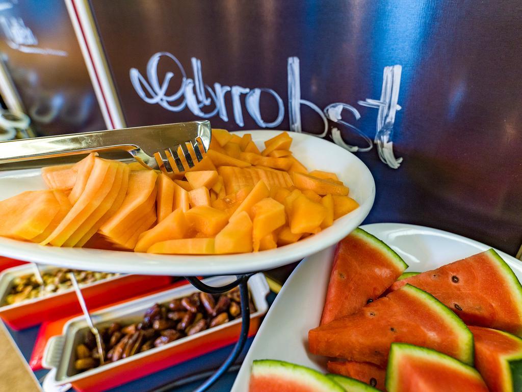 Happy Stubai Hotel Neustift im Stubaital Ngoại thất bức ảnh