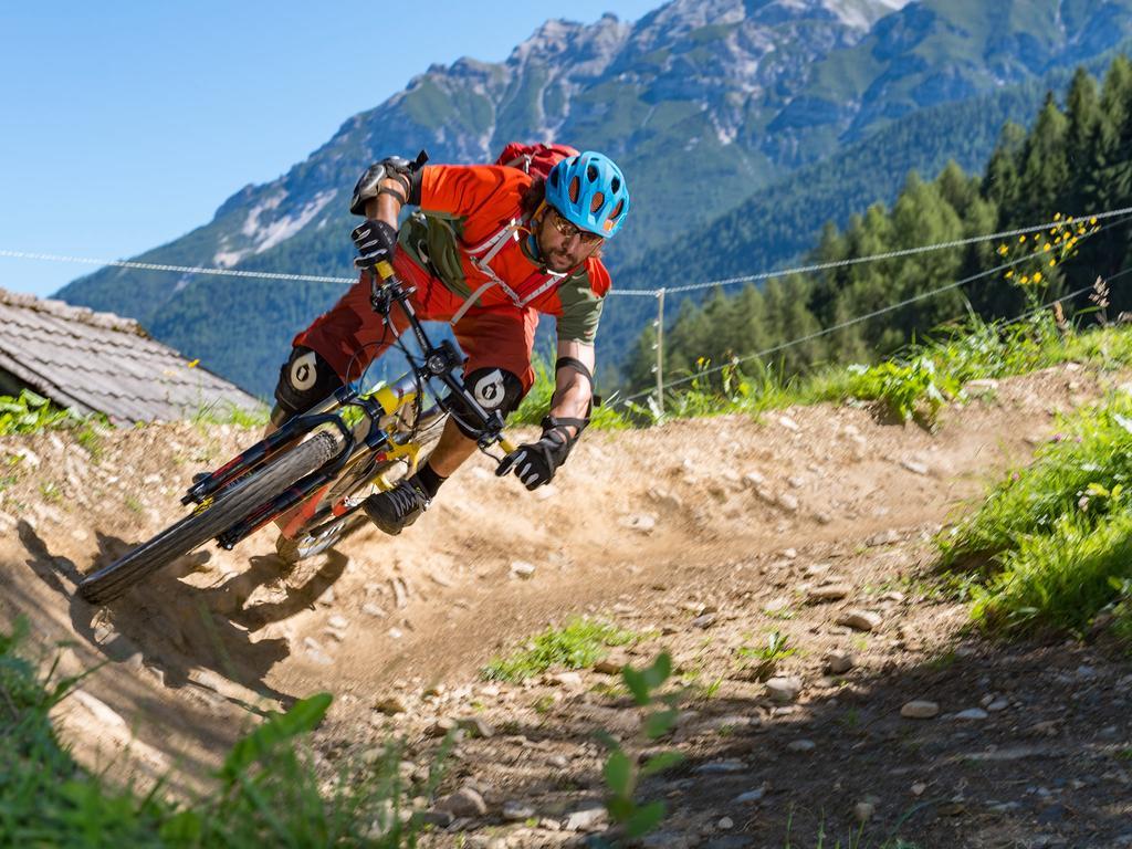Happy Stubai Hotel Neustift im Stubaital Ngoại thất bức ảnh